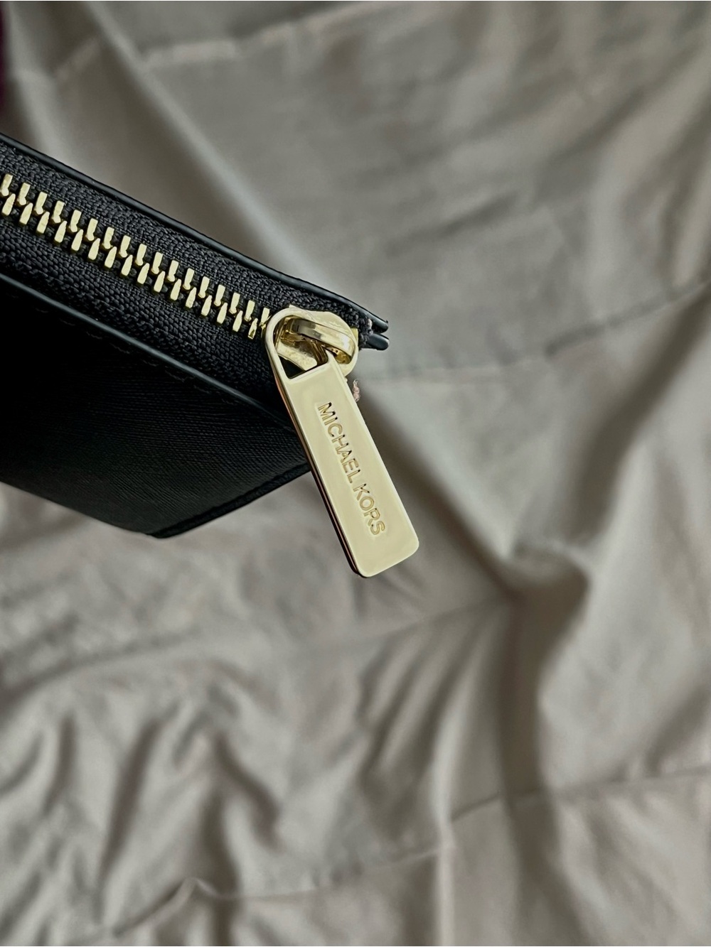 Michael Kors Black Zip-Around Saffiano Wallet with Gold Logo - Picture 3 of 7
